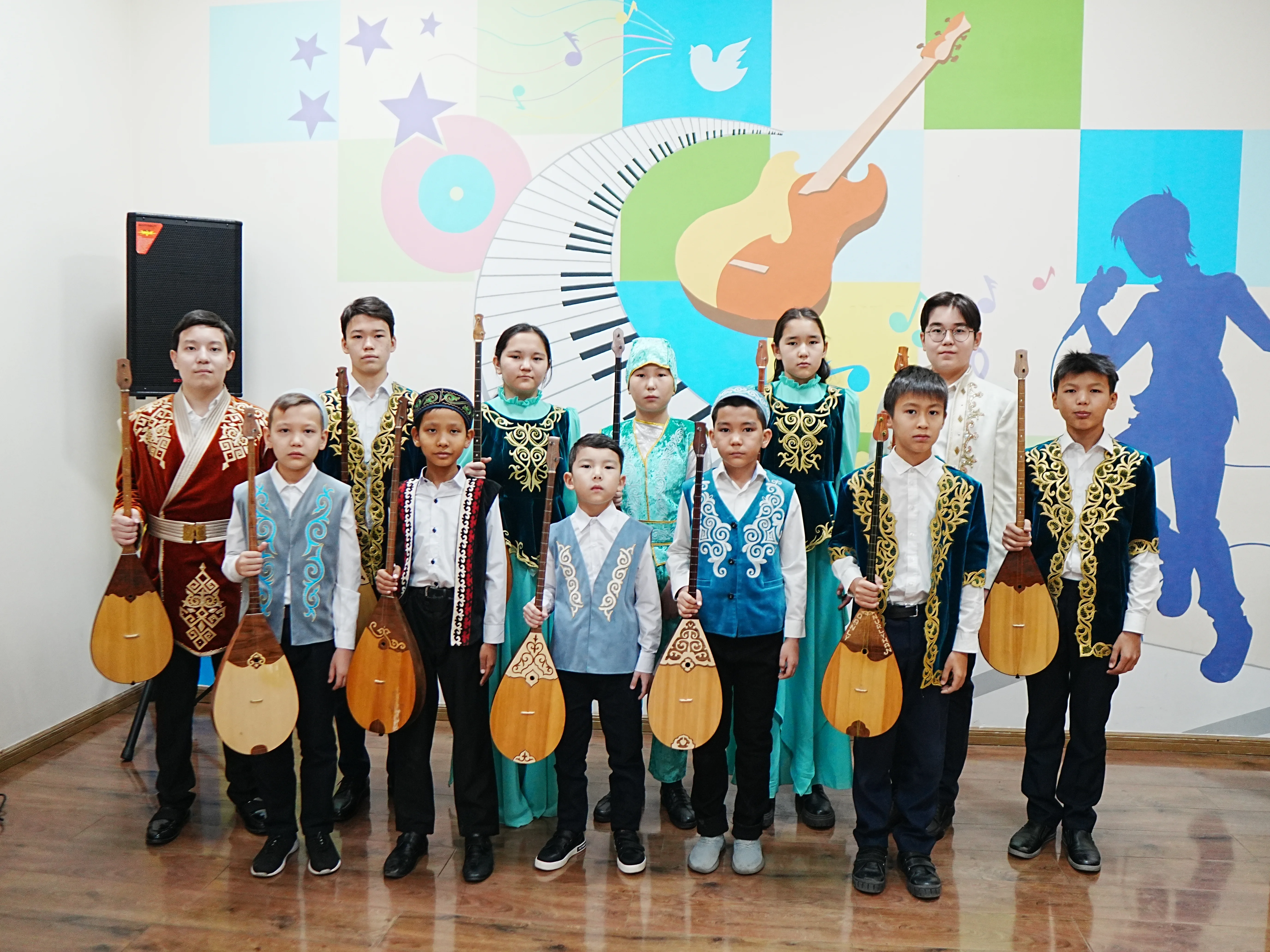 Ансамбль домбристов «Өркен»