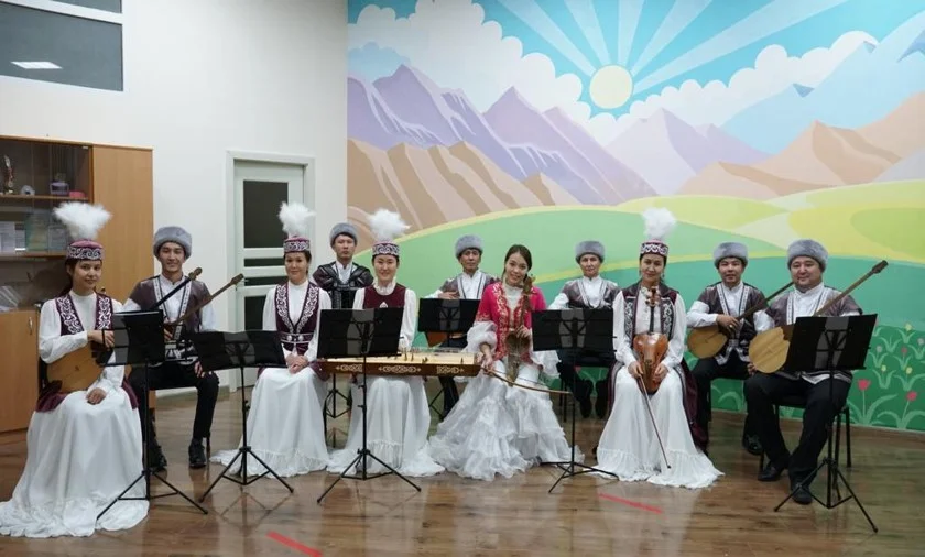 Фольклорный ансамбль «Сырлы саз»