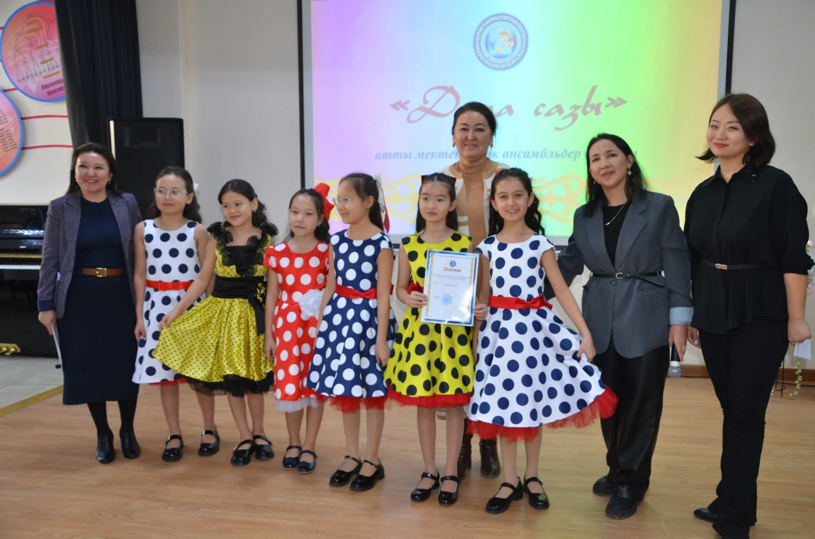 "Дала сазы" мектепішілік ансамбльдер байқауы өтті.