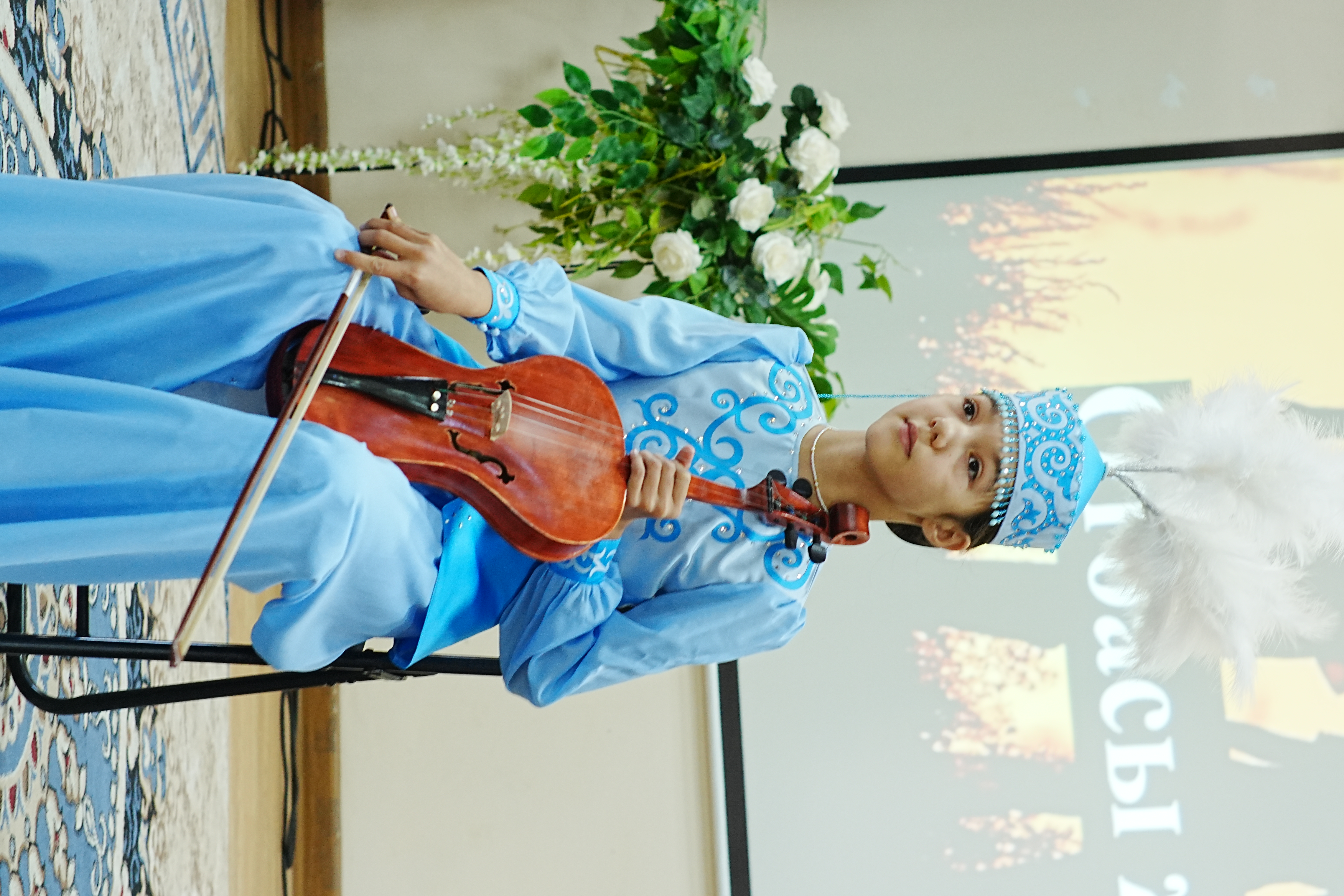 Выпускница